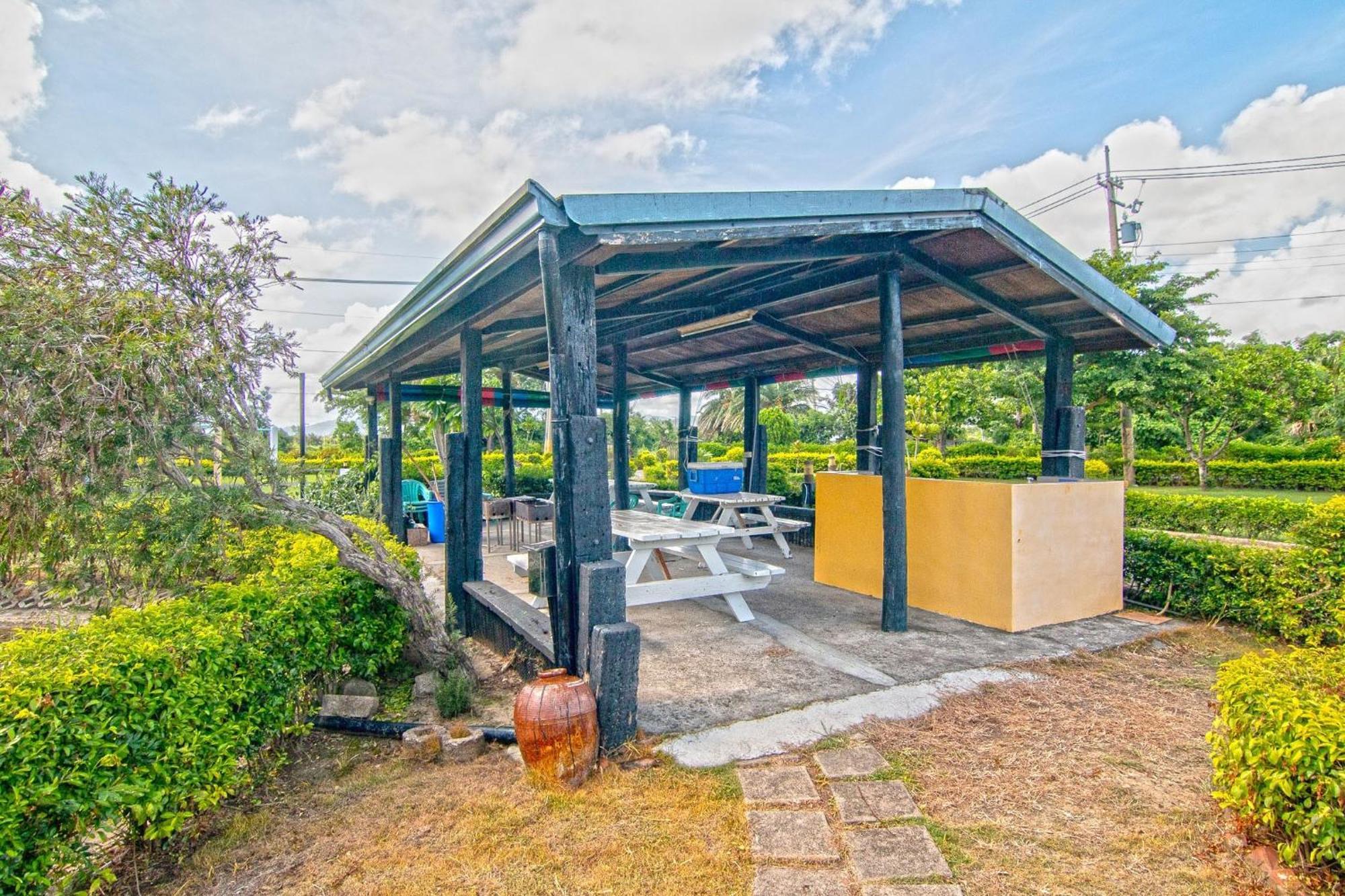Kenting Avignon Bed & Breakfast Kota Tua Kota Tua Hengchun Bagian luar foto