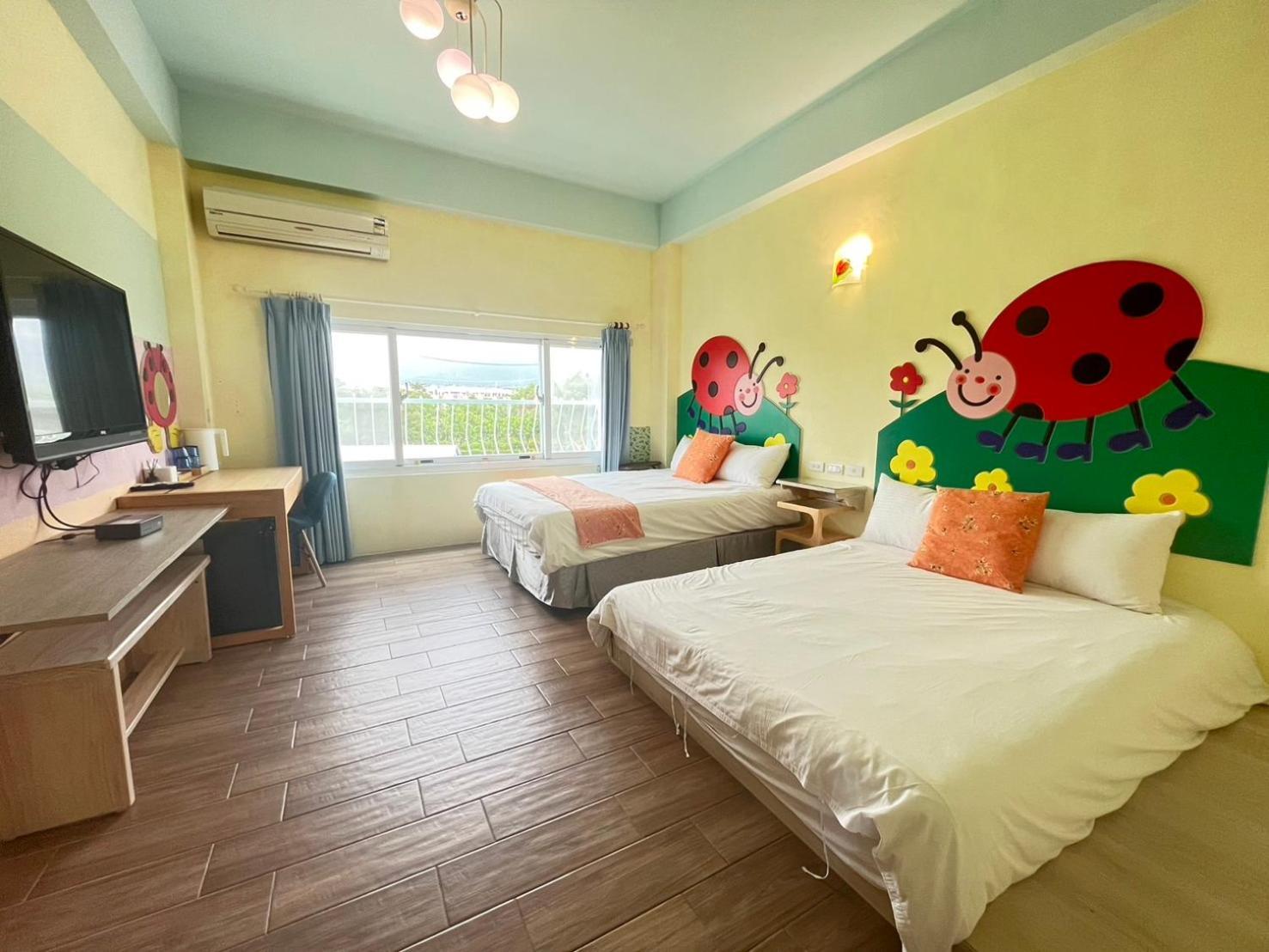 Kenting Avignon Bed & Breakfast Kota Tua Kota Tua Hengchun Bagian luar foto