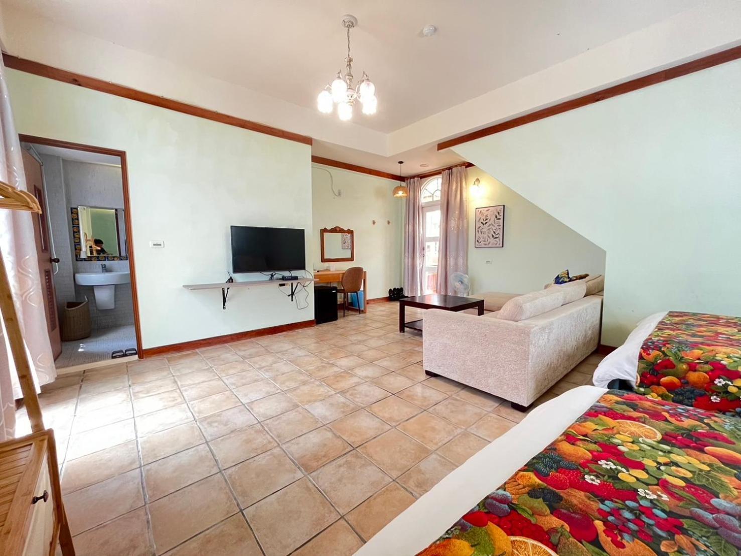 Kenting Avignon Bed & Breakfast Kota Tua Kota Tua Hengchun Bagian luar foto