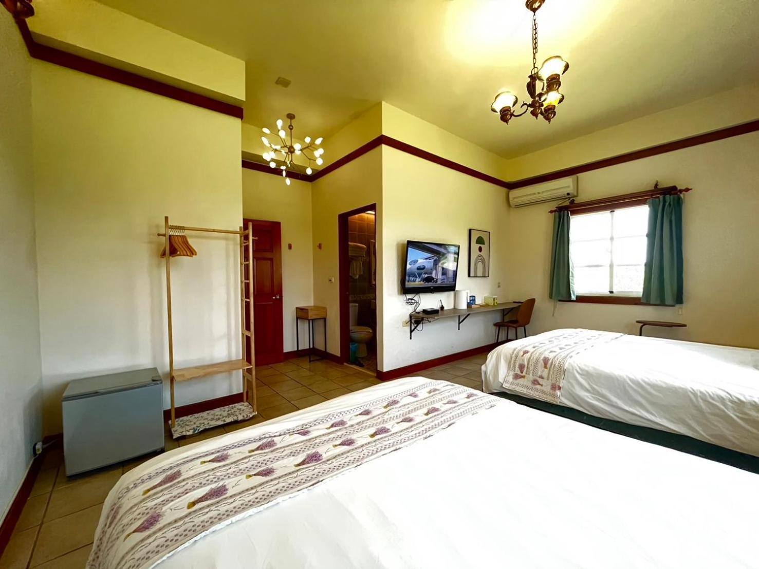 Kenting Avignon Bed & Breakfast Kota Tua Kota Tua Hengchun Bagian luar foto